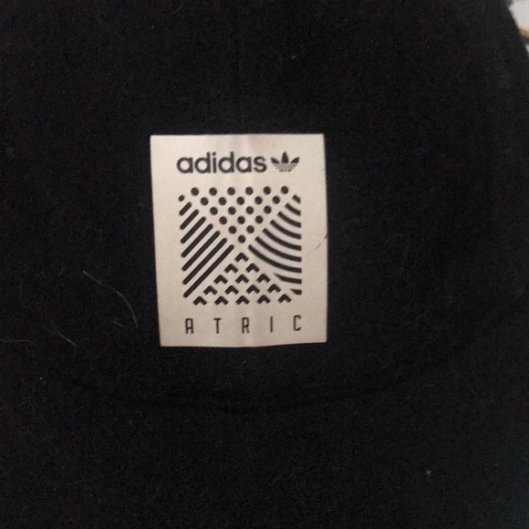 Asdidad Atric Wool Hat - Picture 3 of 3